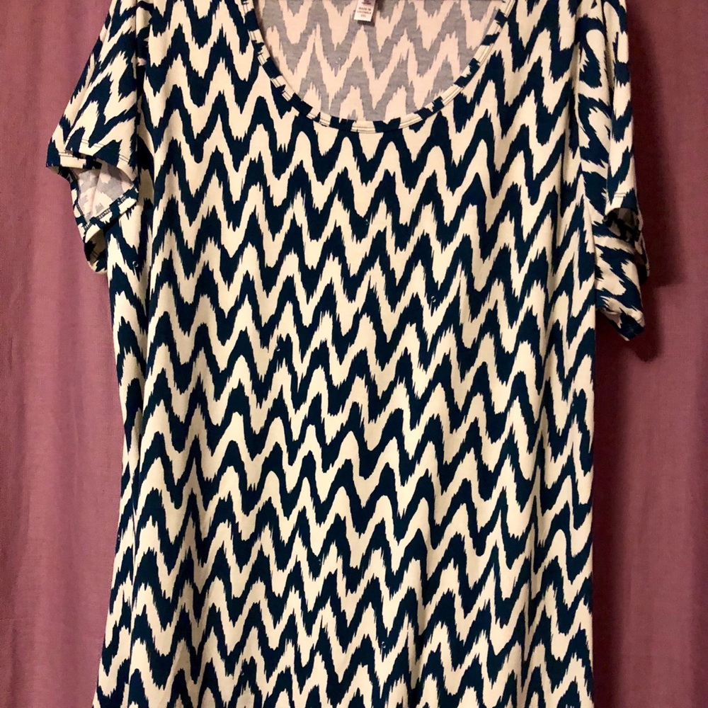 Lularoe classic t